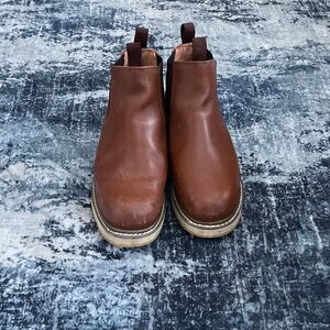 Men's Brown Leather Chukka Boots